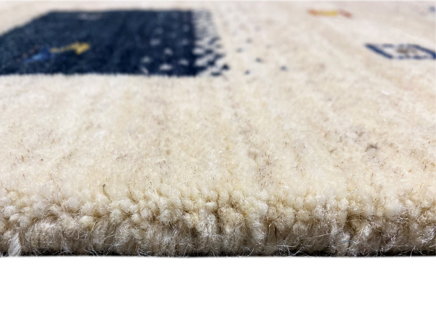 Loom Luri Rug - 241x173 cm