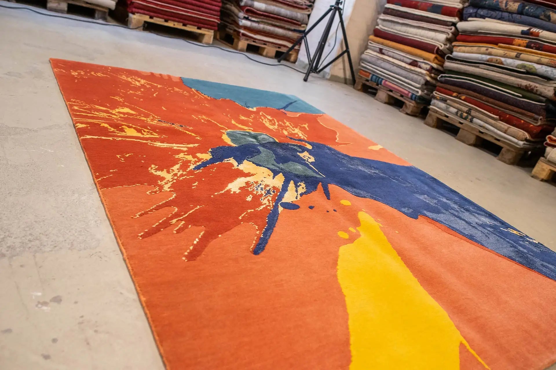 Designer Rug by Pascal Walter - Splash (209x152 cm) - German Carpet Shop