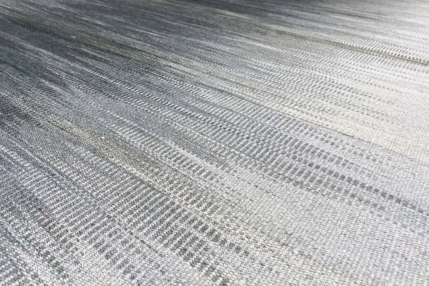 Grauer Ombré Kelim Dhurrie Teppich 160x230 cm - German Carpet Shop