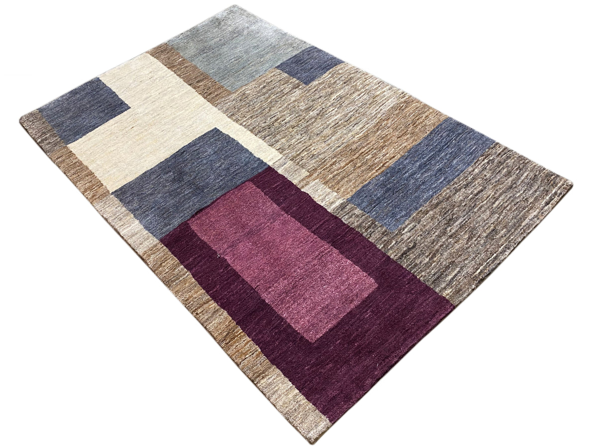 Gabbeh-Teppich, quadratisches Muster in Beige, Dunkelblau, Grau und Bordeaux