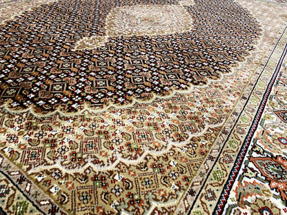Indo Tabriz Rug - 240x171 cm