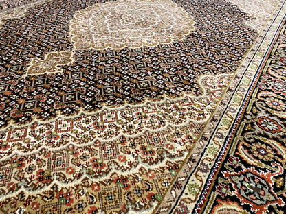 Indo Tabriz Rug - 238x171 cm