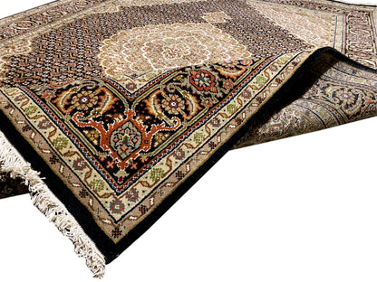 Indo Tabriz Rug - 238x171 cm