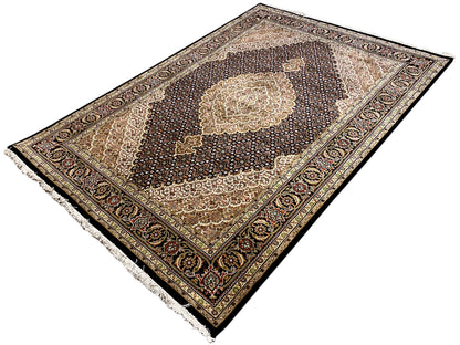 Indo Tabriz Rug - 234x170 cm