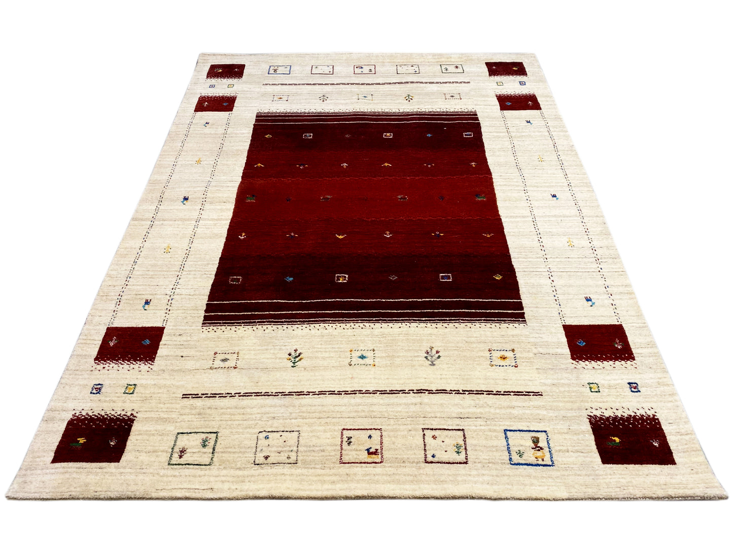 Loom Luri Rug - 174x240 cm