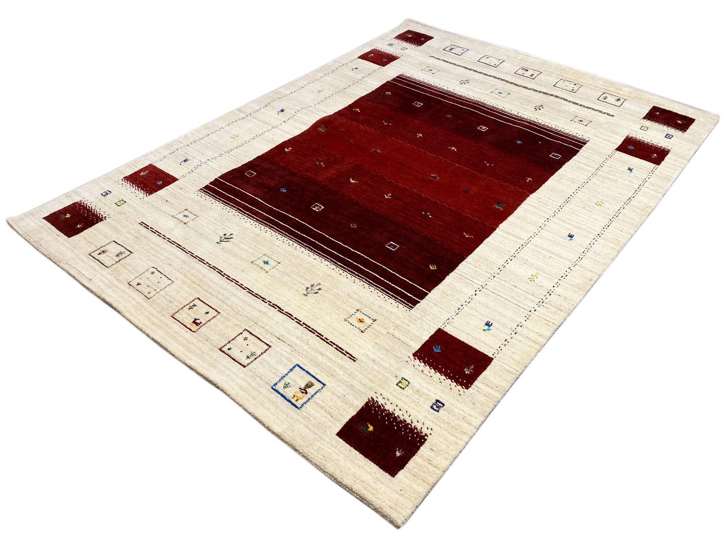 Loom Luri Rug - 174x240 cm