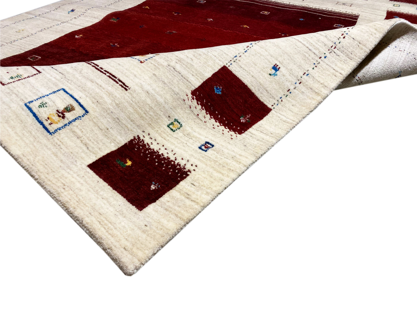 Loom Luri Rug - 174x240 cm