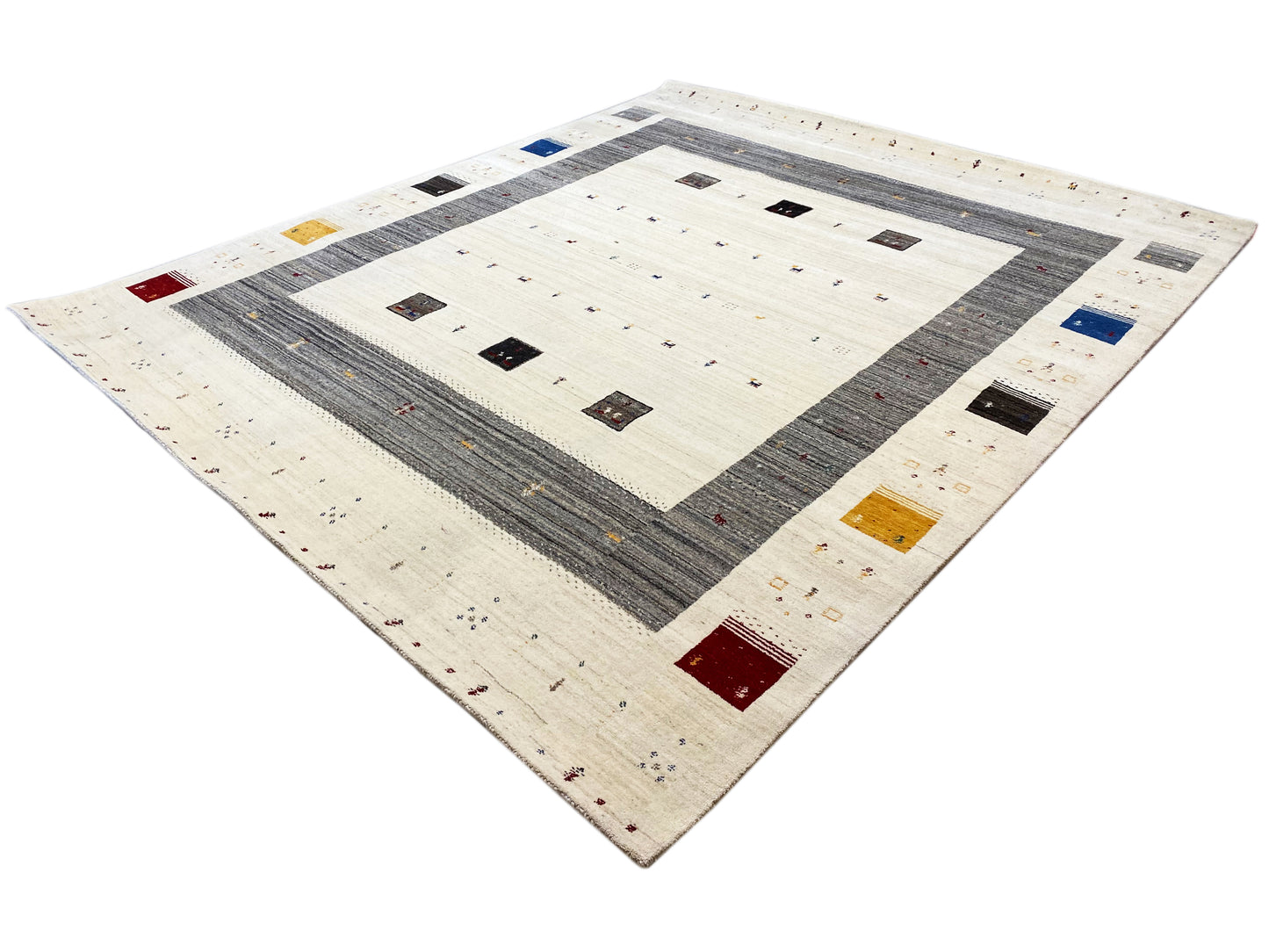 Loom Luri Rug - 300x252 cm