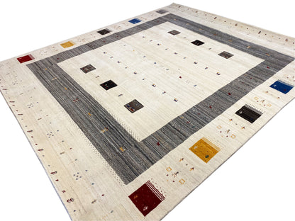 Loom Luri Rug - 300x252 cm