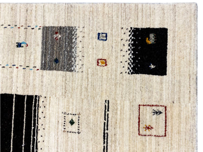 Loom Luri Rug - 240x176 cm