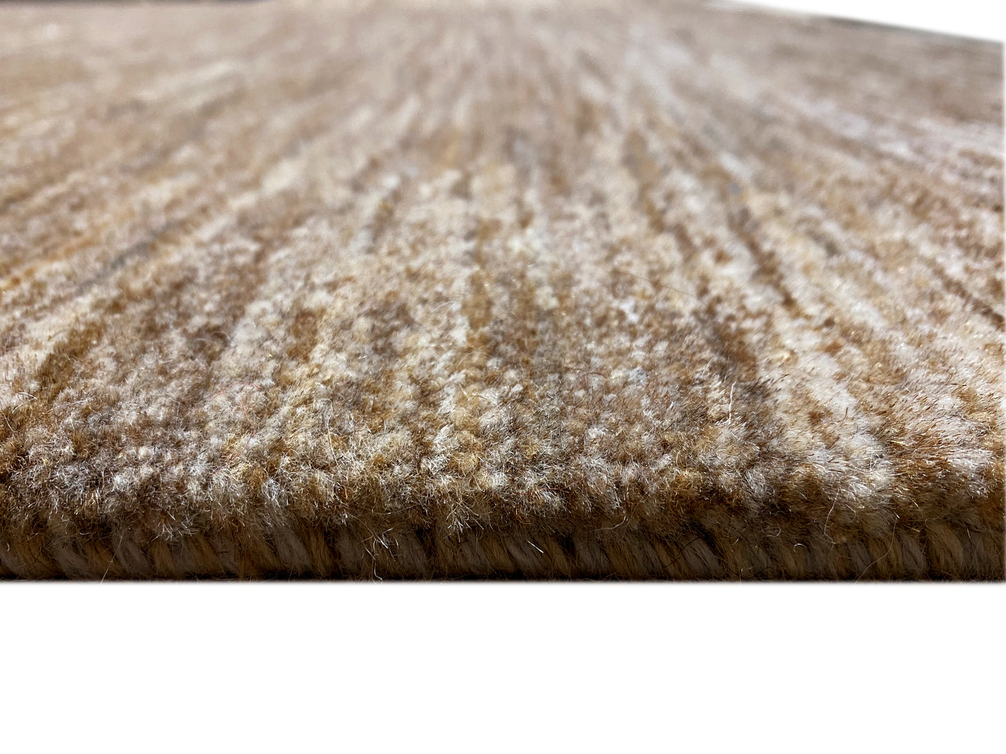 Minimalistischer Gabbeh Wollteppich für moderne Wohnräume