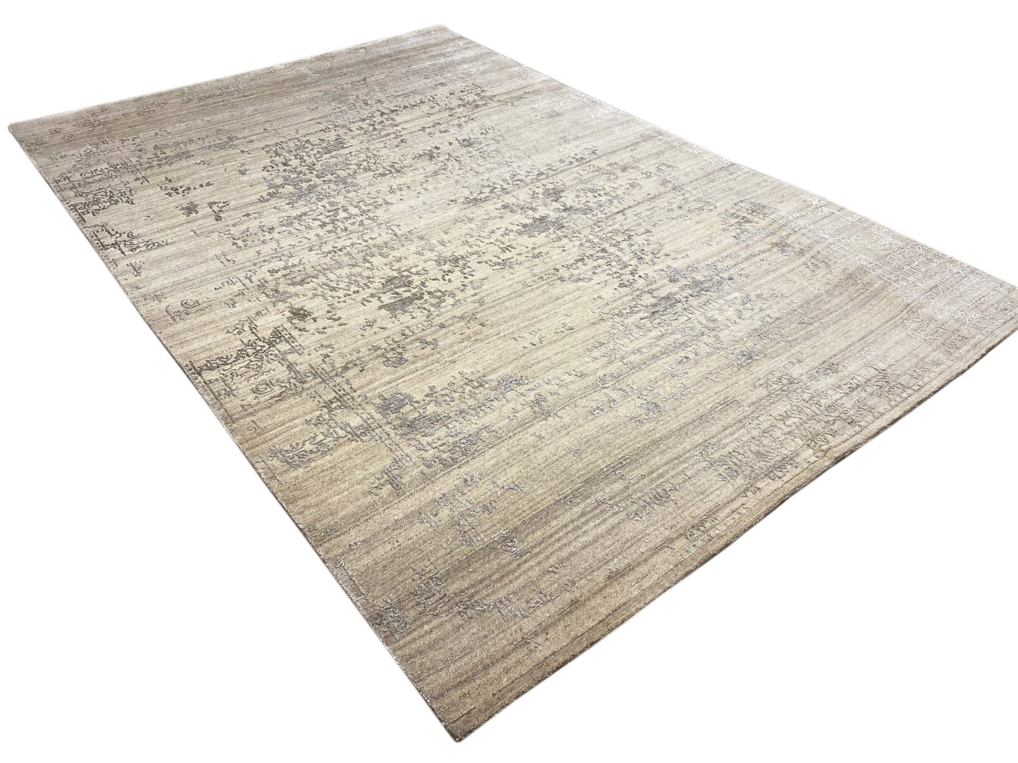 Neutraler Beige Grau Teppich für minimalistisches Wohnen