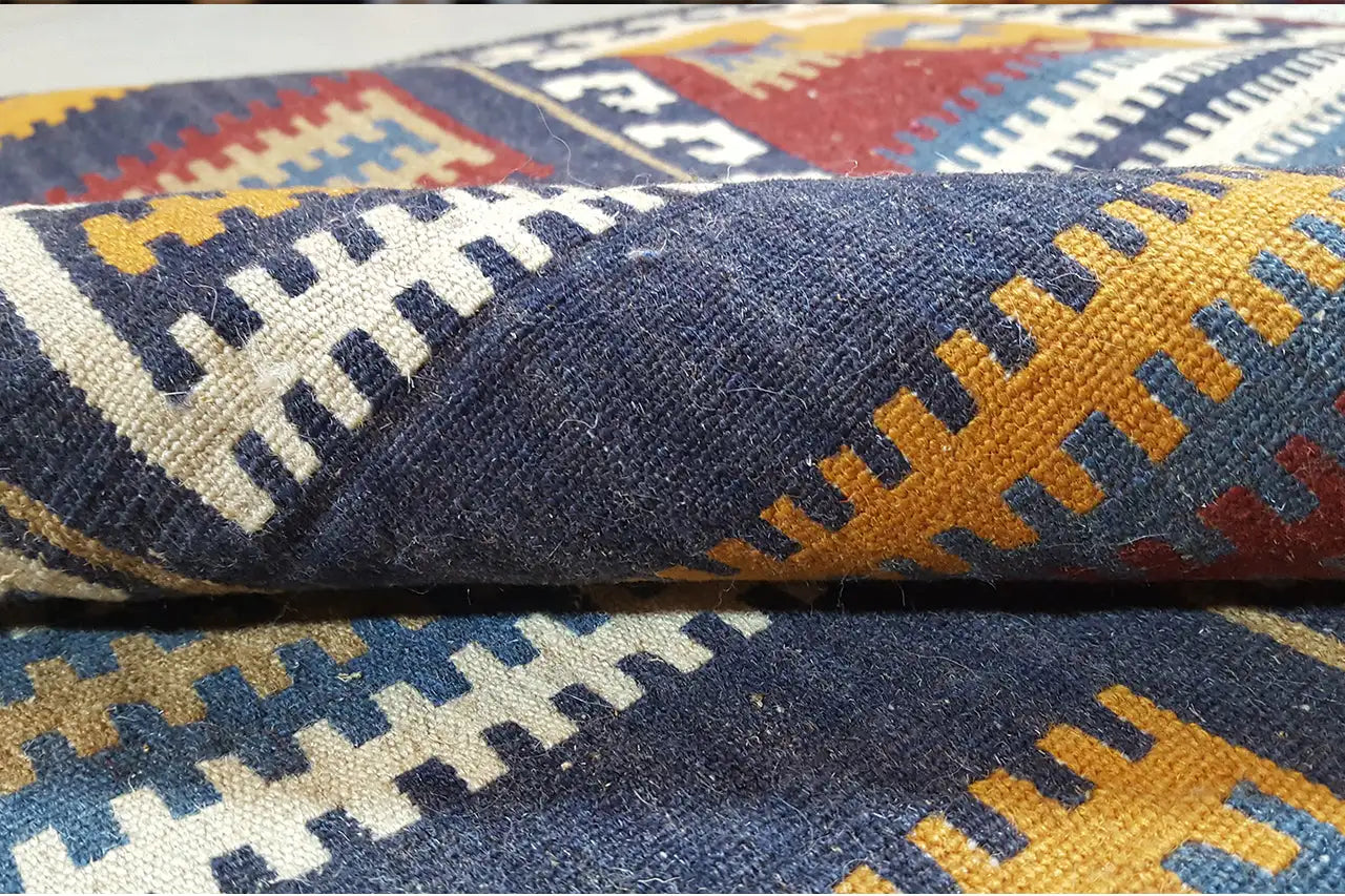  Kilim Qashqai  - 802405 (253x163 cm) - Premium Kelim from German Carpet Shop - Just €359! Shop now at German Carpet Shop